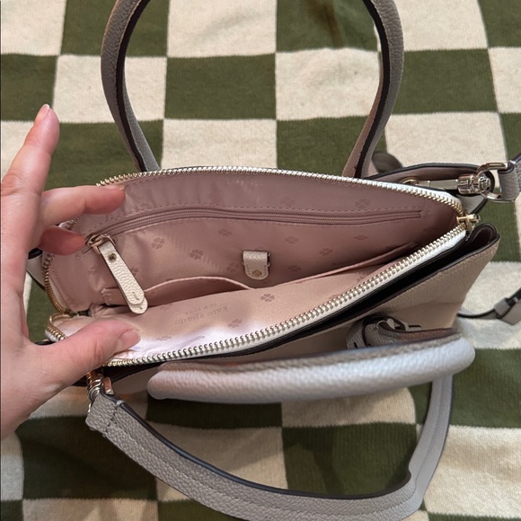 Kate Spade crossbody - Picture 4 of 5